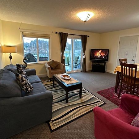 Bayshore Waterfront Inn Ucluelet Dış mekan fotoğraf